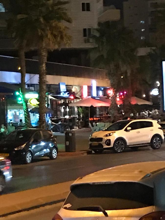Sima Suite Ashdod Exterior photo