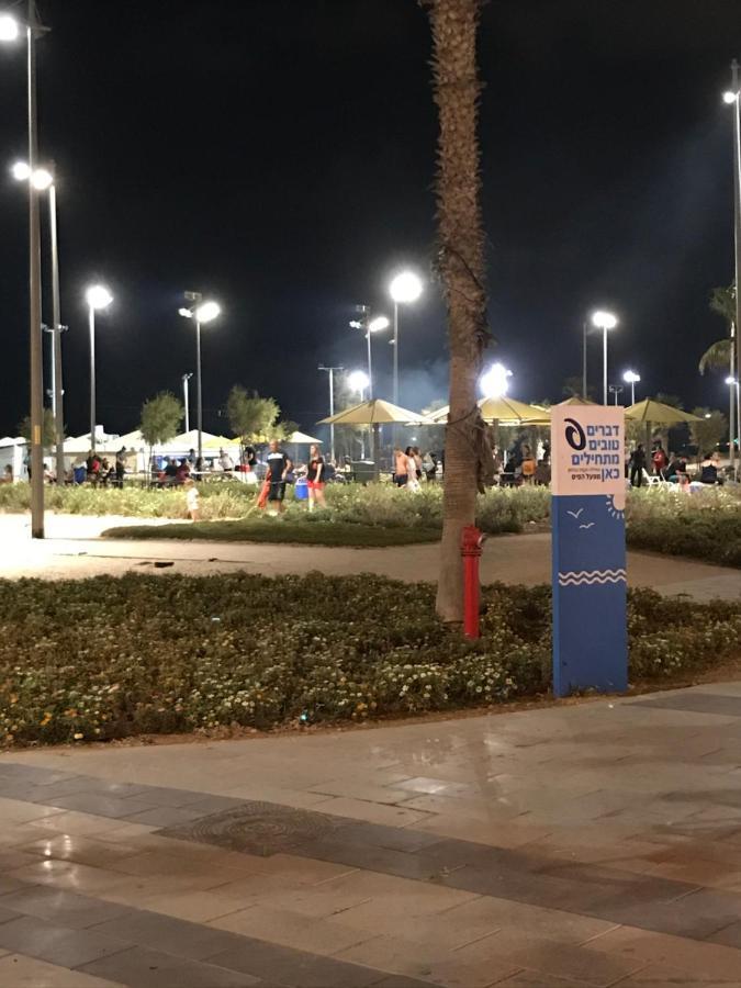 Sima Suite Ashdod Exterior photo