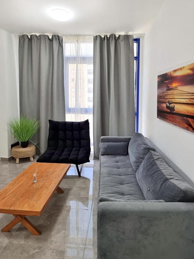Sima Suite Ashdod Exterior photo